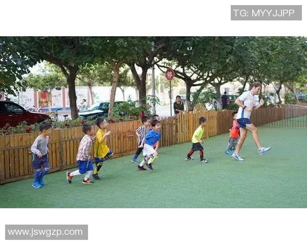 梦境中的奇妙旅程与足球明星共度假日的精彩瞬间