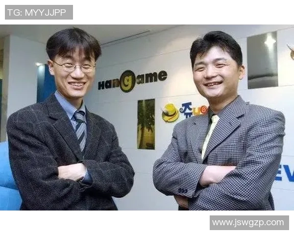 逆袭韩国足球明星的奋斗历程与荣耀时刻揭秘