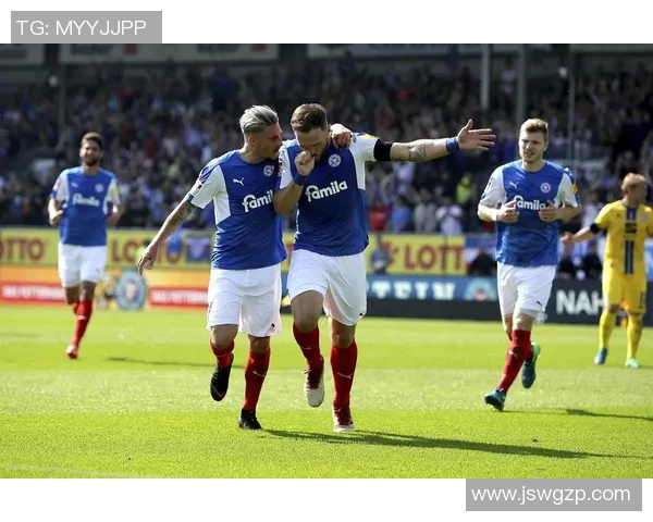 科隆与基尔高士丁的激烈对决谁能在德乙赛场笑到最后 科隆与基尔高士丁的激烈对决谁能在德乙赛场笑到最后