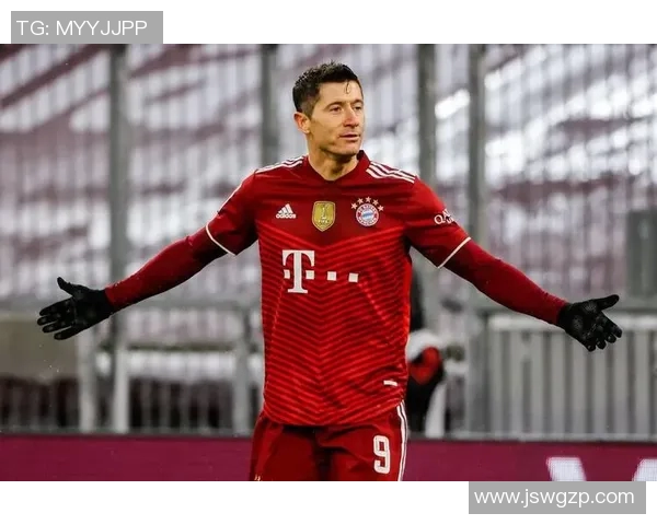 当今世界足球明星盘点及其影响力分析与成就回顾